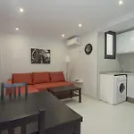 Calm Company Apartman *